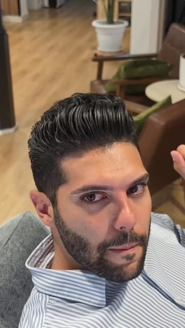 Cejas masculinas, listo para verano 🏖

#eyebrowsthreading